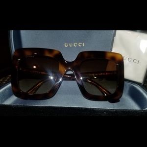 GUCCI GG0328S
